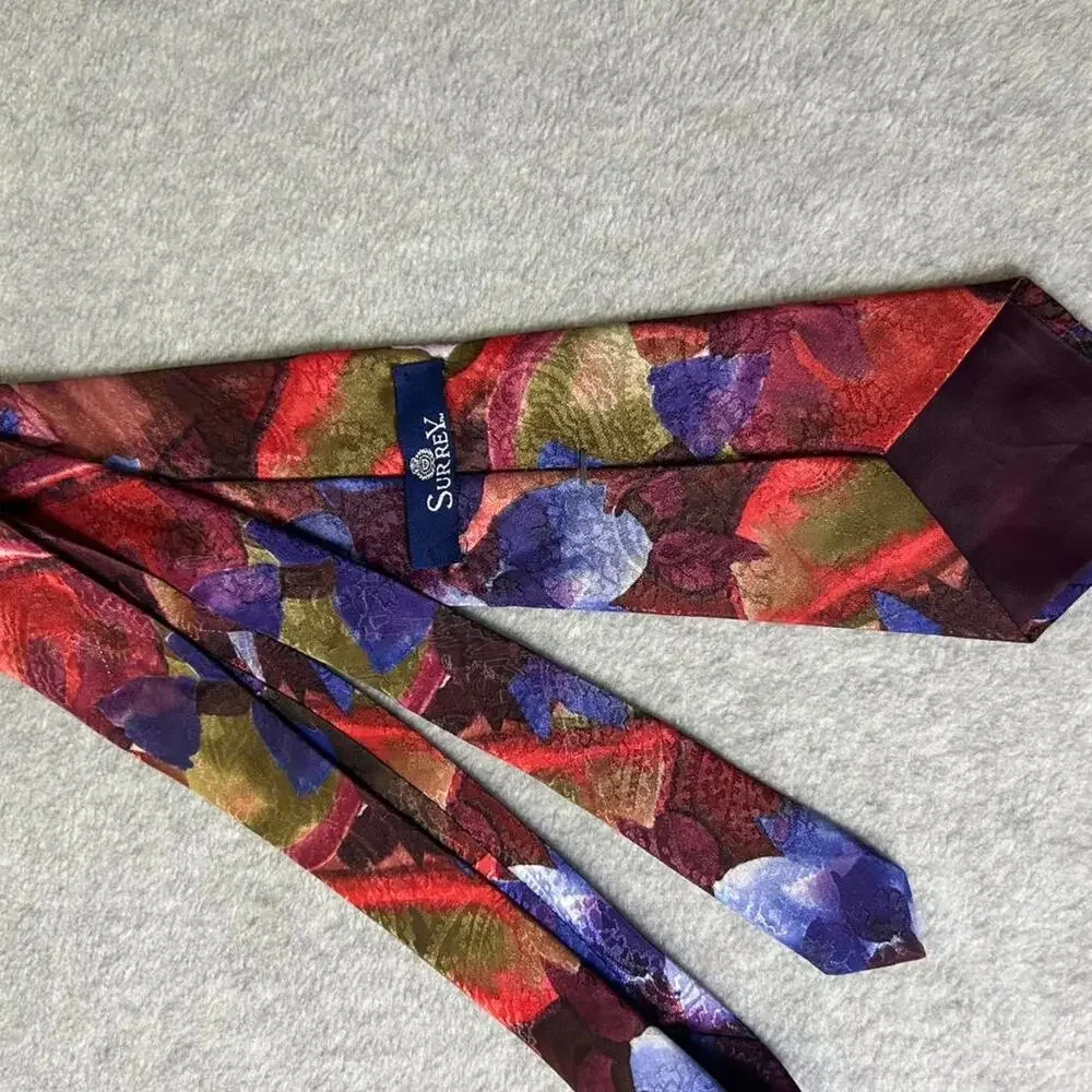 Surrey multicoloured‎ tie with abstract design